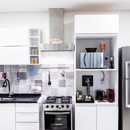 Loft Design, Amplo, Modern Com Ar Condicionado Em Alto De Pinheiros Apartman São Paulo Kültér fotó