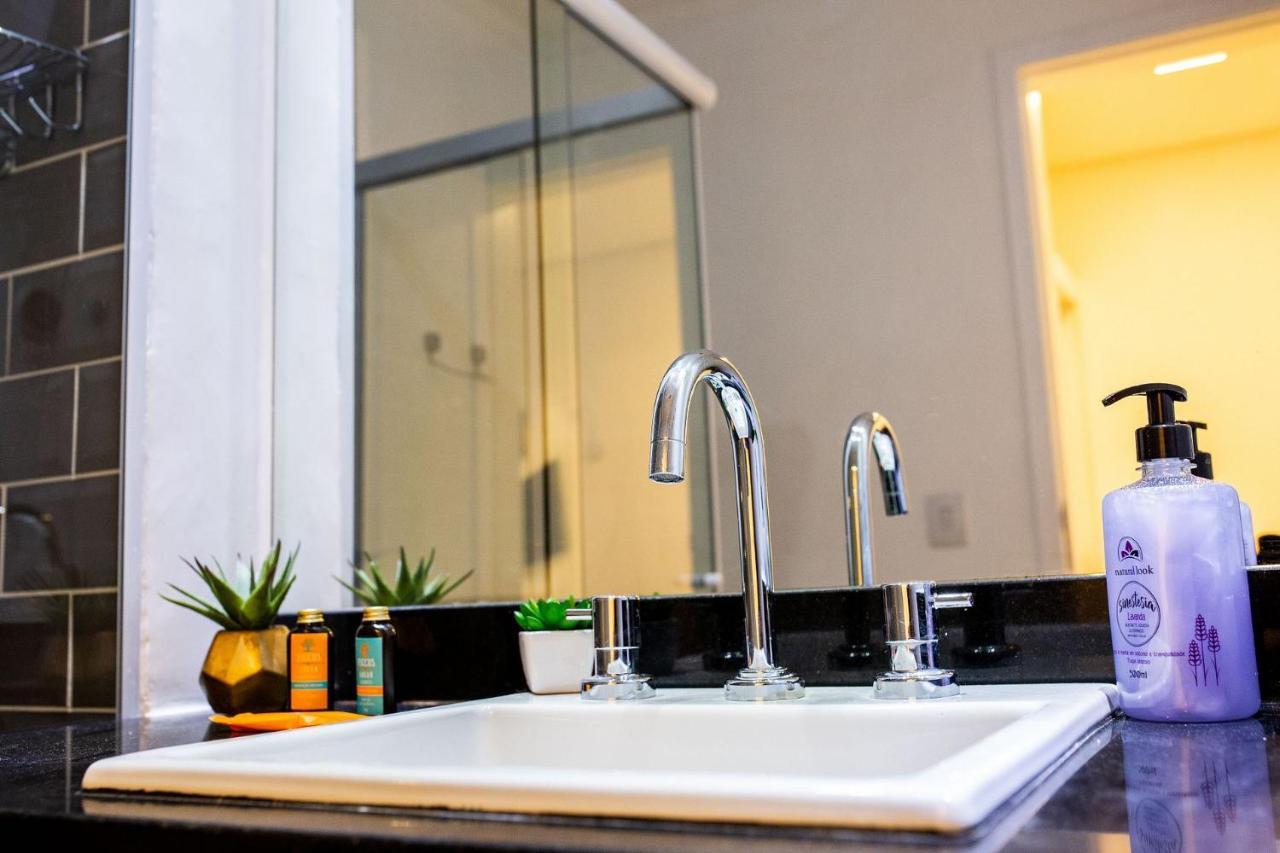 Loft Design, Amplo, Modern Com Ar Condicionado Em Alto De Pinheiros Apartman São Paulo Kültér fotó