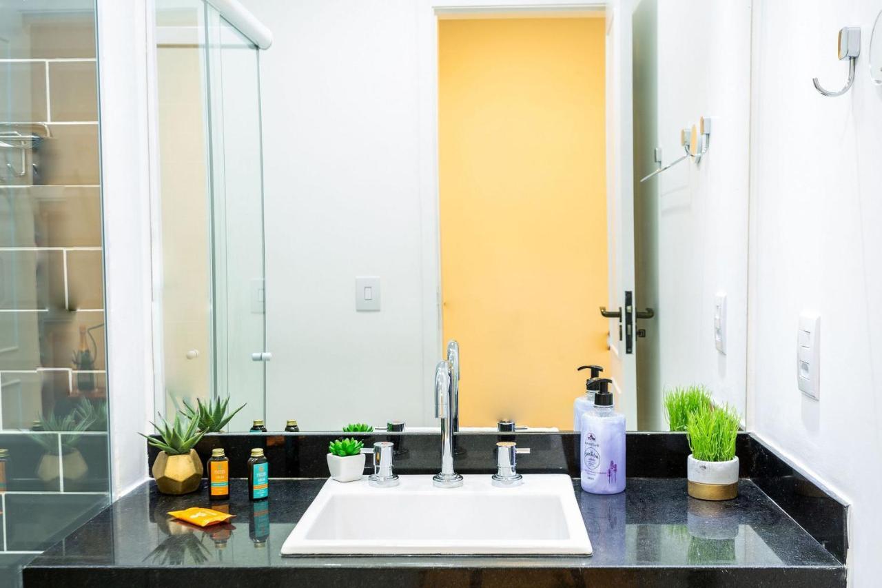 Loft Design, Amplo, Modern Com Ar Condicionado Em Alto De Pinheiros Apartman São Paulo Kültér fotó